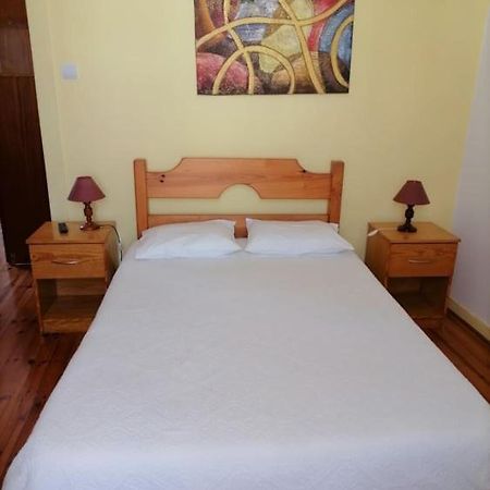 Hotel Pensao Avenida à Penacova Extérieur photo