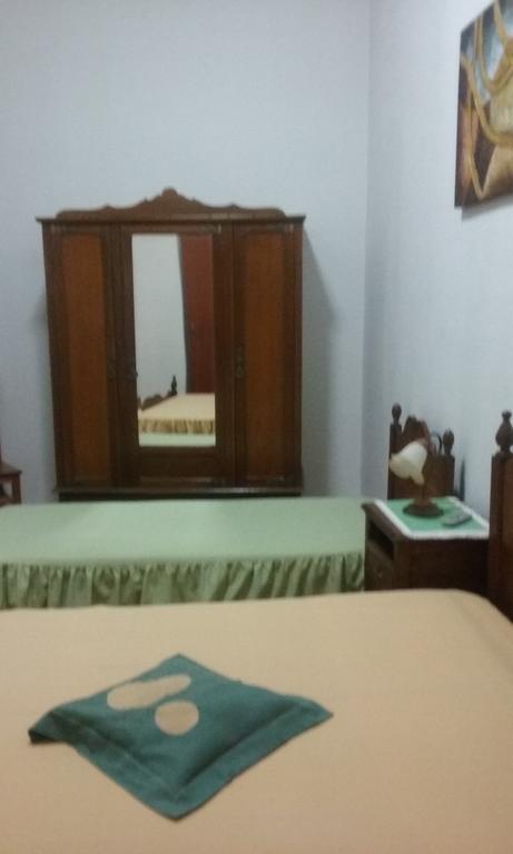 Hotel Pensao Avenida à Penacova Chambre photo